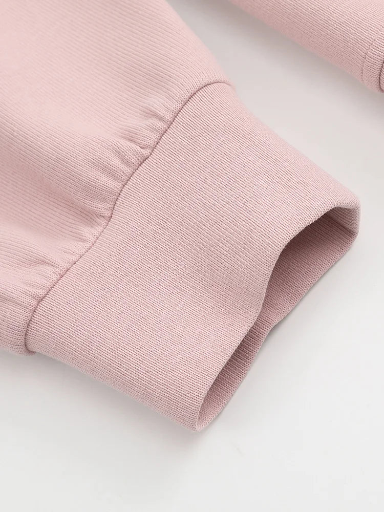 GIBSIE Plus Size Kängurutasche Kordelzug Hoodies Damen Herbst und Winter Kapuze Langarm bedruckt lose Sweatshirt Tops.