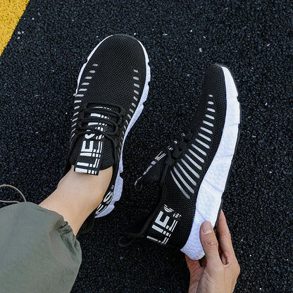 Male Sneakers Summer Men's Trendy Sports Lightweight Casual Running Breathable Mesh Comfortable Tennis Shoes Zapatillas Hombre.