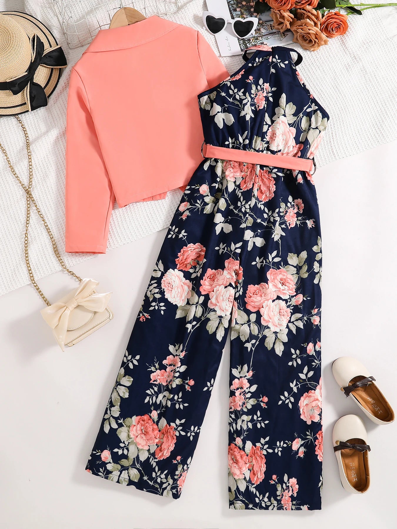 Spring and summer girls fashion outdoor leisure vacation 2-piece pink suit + loose halter high waist one-piece pants dress set.
