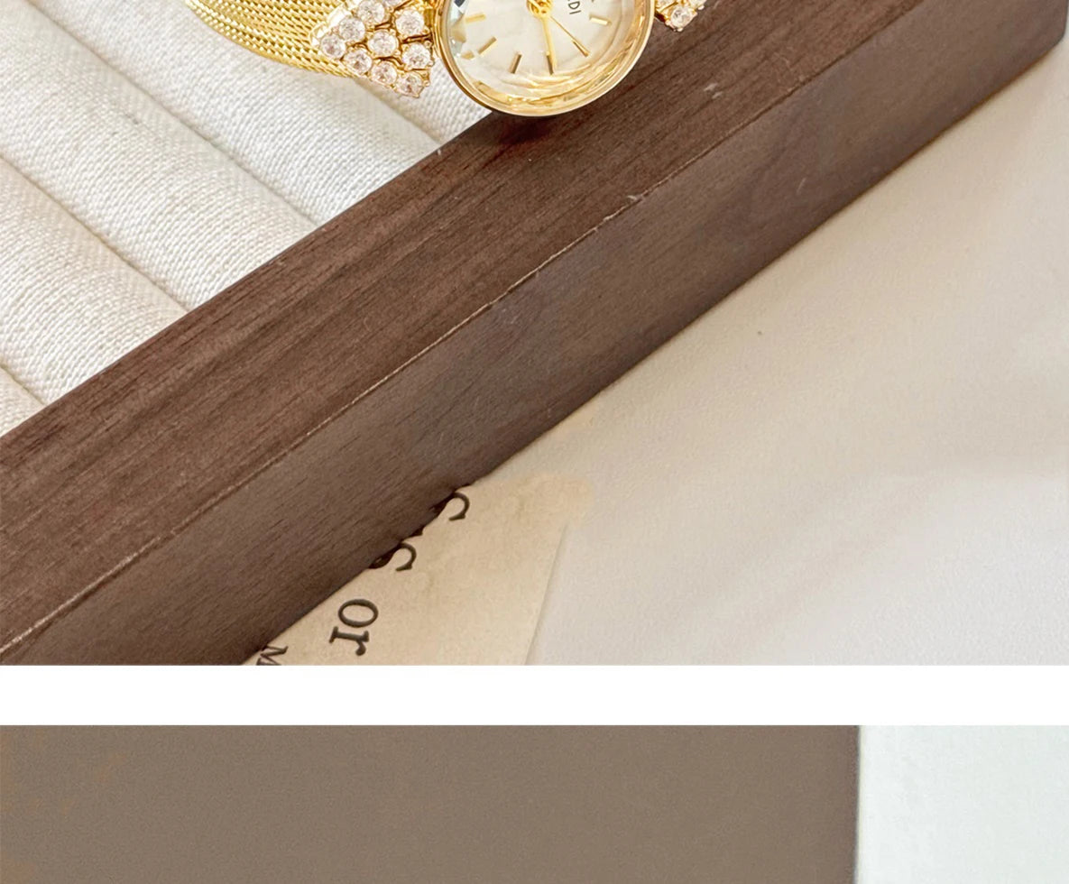 GEDI Watch Gold Silver Diamond Inlaid Steel Strip Women's Wristwatch Vintage Niche Light Luxury Temperament Quartz Watch Woman