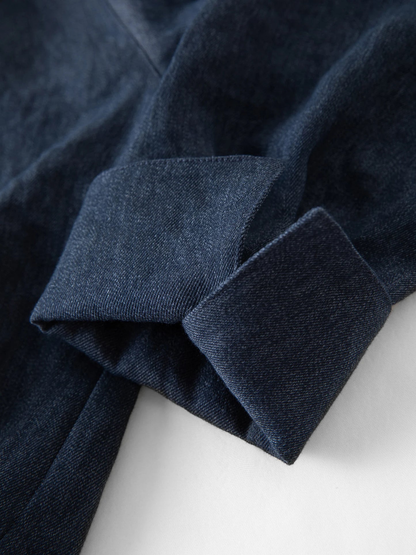 FSLE 【Premium-Serie】Herbst-Urlaub, lockeres Set, Oberteil, Hose für Damen, 2025, Neuankömmling, V-Ausschnitt, schickes, elegantes zweiteiliges Set, altes Geld