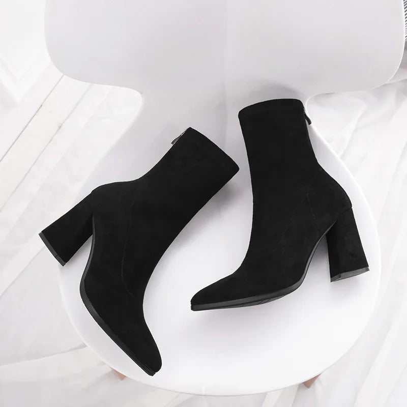 2022 Winter New Thick Heel Suede Pointed Shoes Women's Warm Fashion High Heels Sexy Versatile Short Boots Botte Femme Hiver.