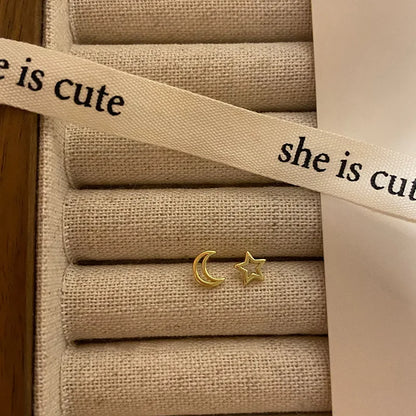 silver-plate Gold Color Mini Small Butterfly Heart Stud Earring For Women Cartilage Helix Tragus Ear Piercing Jewelry Gift.