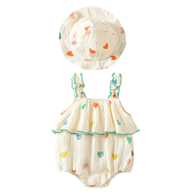Sommer-Hosenträger-Body für Babys von 0–2 Jahren, herzbedruckt, einteilige Säuglingskleidung, ärmelloser Overall für Kleinkinder mit Hut.