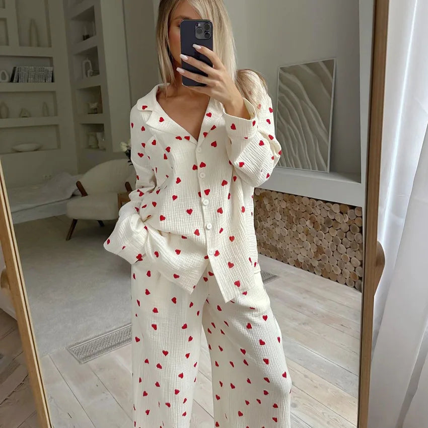 Sommer Neue Liebe Herz Druck Pyjama 100% Baumwolle Langarm Set 2Pcs Outfit Revers Nachtwäsche Taste Unten frauen pyjamas Nachtwäsche.