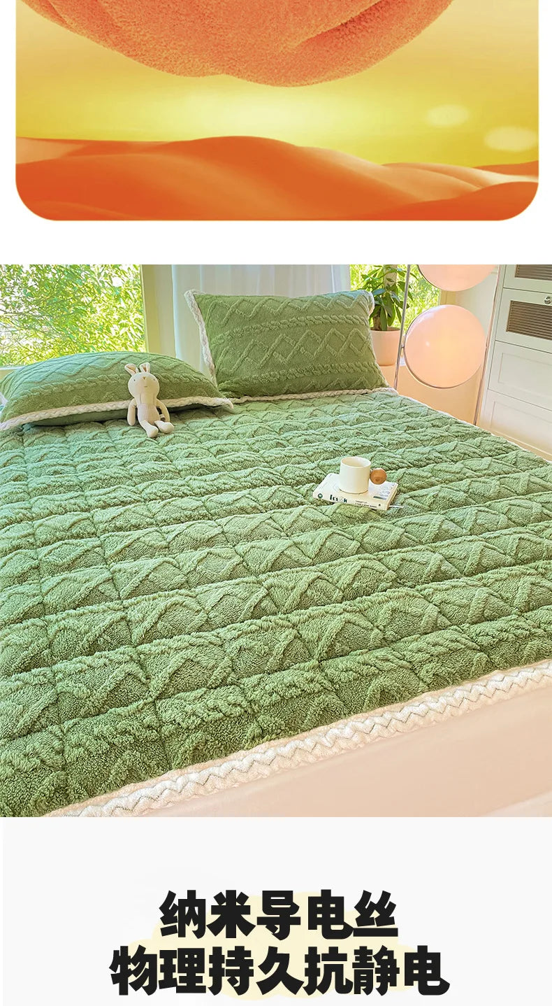 Winter Taft Velvet Mattress Topper Pad Fleece Bedspread Fold Non-slip Thin Tatami Mat Student Dormitory Bed Sheet Mattress Cover.