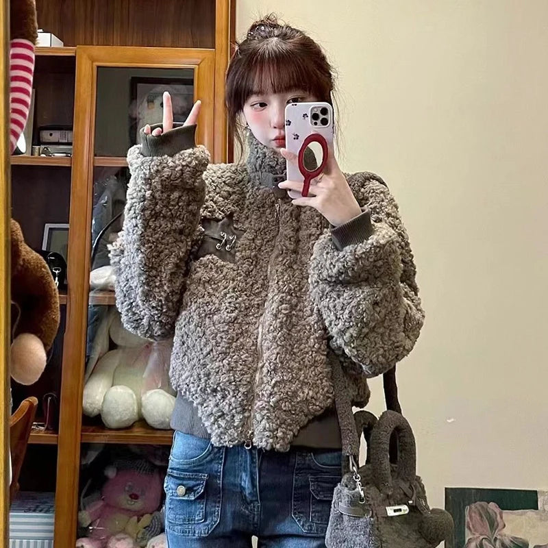 Winter Lamm Wolle Vintage Jacke Frauen Stehen Kragen Faul Wind Casual Zipper Mäntel Langarm 3D Dekoration Lose Geerntete Jacken