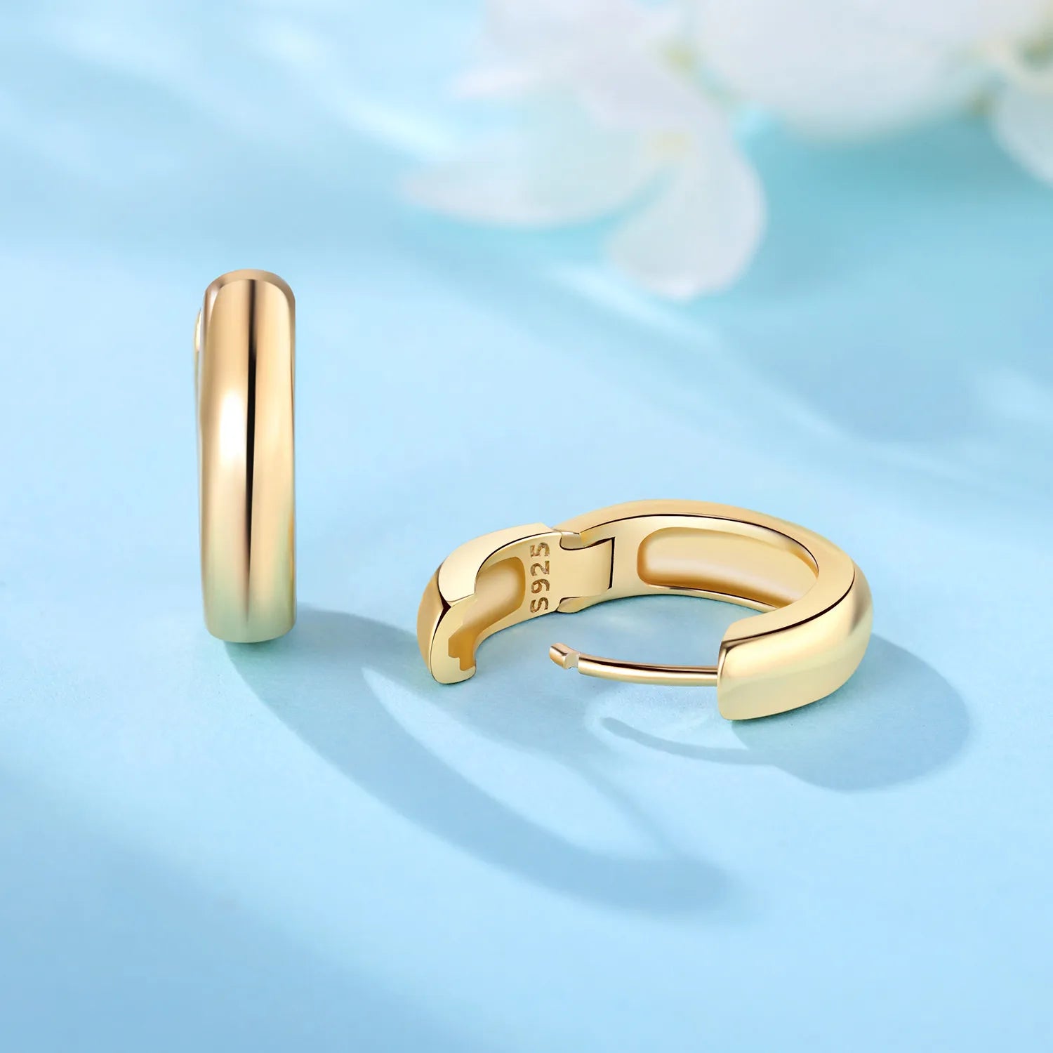 Original 2025 S925 Sterling Silver Zircon 18K Gold Lining Vintage Hoop Earrings for Women Birthday Party Wedding Gift Jewellery.