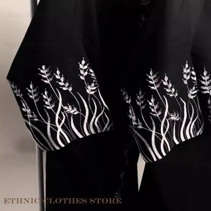 Muslim Women Dress Elegant Black Embroidery Abaya Long Robe Dubai Luxury Eid Ramdan Prayer Dress Kebaya Kaftan Moroccan Dresses.