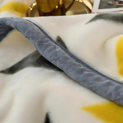 Printing Blanket Quilt Winter Keep Warm Double-deck Thickening Soft Comfortable Multiple Specifications Add Velvet Siesta Sheet.