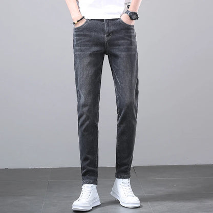 New Men's Four Seasons Business Jeans Fashionable Slim Fit Micro Elastic Straight Leg Long Pants.