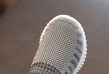 Kids Knitted Casual Shoes Sneakers for Boys Girls Slip-on Antislip Breathable Running Sports Shoes 2-8 Years Children Zapatos.