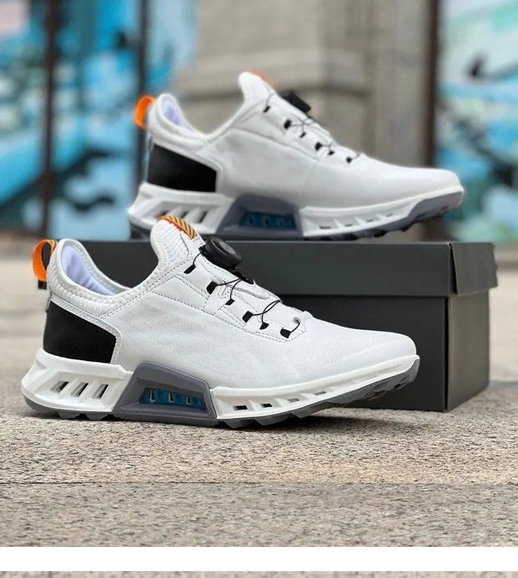 New Golf Shoes for Men Genuine Leather Golf Training Mens Black White Athletic Shoes Man Brand Golf Sneakers Man.