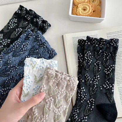 Autumn Winter Long For Women Retro Harajuku Relief Print Daily Casual Streetwear Cute Socks Fashion Japanese Style Women's Socks.