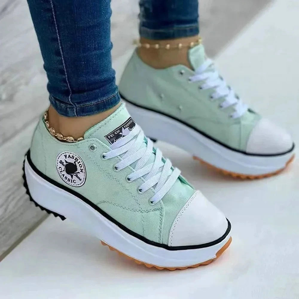 Shoes for Women Classic White Canvas Sneakers Fashion Platform Women Casual shoes High Quality Lace-Up Feamle Tennis Shoes 35-43.