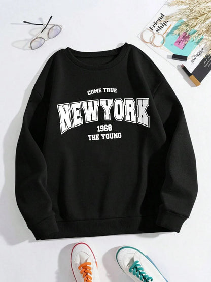 New York 1968 Women Sweatshirt Black Letter Print Sporty Hoodie Winter Casual Fleece Pullover Crewneck Red Hoody Street Clothing.