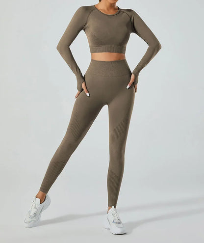 In-stock Women's Yoga Suit Five-piece Set Seamless Fitness Wear For Running Sports Top Leggings From Mainland China