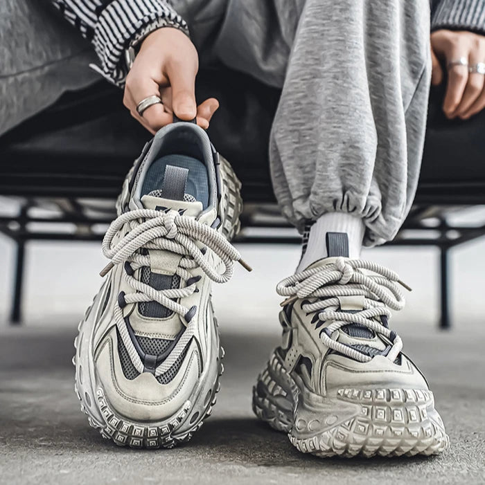 New Summer Outdoor Men's Casual Thick Bottom Sneaker Shoes for Men Sports Breathable Mans Popular Loafers Model Male Sneakers.