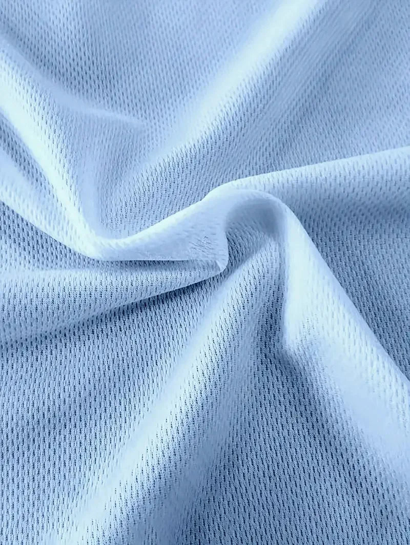 2025 Men's casual sports mesh set, summer T-shirt fashionable, comfortable and breathable lapel beach two-piece set.