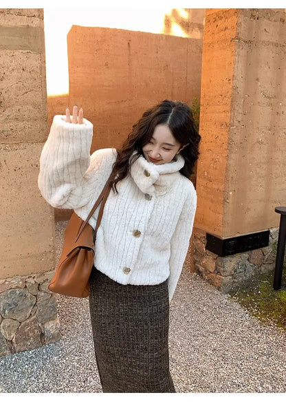 2025 Winter Fashion Stand Collar Warm Plush Short Jacket Women Autumn Retro Street Thickened Loose Harajuku Casual Short Jacket