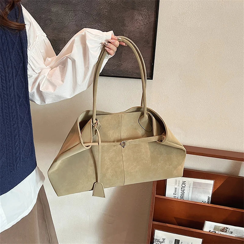 Korean Style Casual Suede Shoulder Bag for Girls Large Capacity All-match Shoulder Pouch Handbag Underarm Tote Storage.