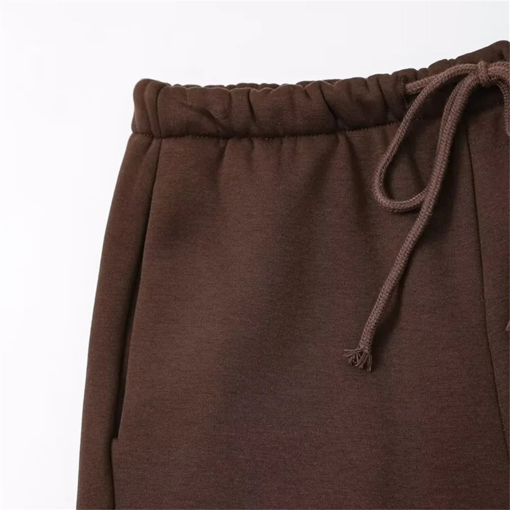 autumn new women's fashionable casual zipper decoration hooded long sleeved sportswear jacket wide leg pants set.