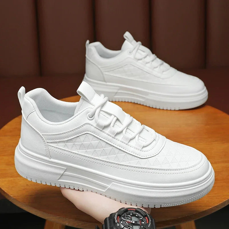 Fashion White Men Casual Sneakers Outdoor Platform Runing Shoes Breathable Mens Sport Shoes Light Walking Shoes Tennis Shoes.