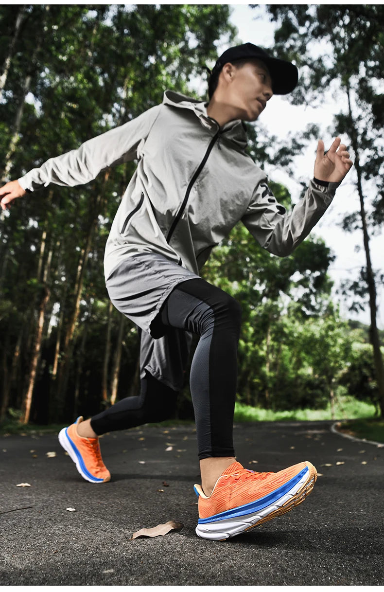 Men's Running Shoes Luxury shoes Couple Outdoor Sneakers Cushioning Breathable Mesh Off-road Trainer Shoes Race Non-Slip Fashion.