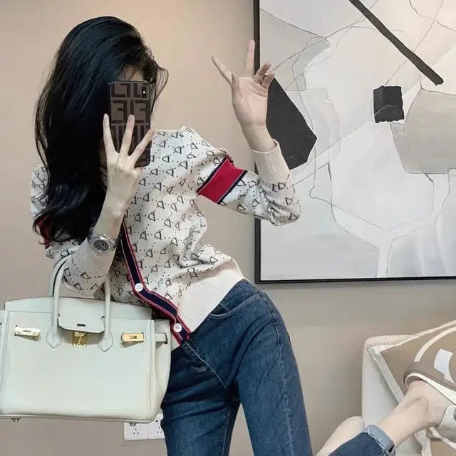 Women Knitwear Fashion Letter Jacquard Thin Cardigan Spring Slim Y2K V-neck Long Sleeve Tops Commute Vintage Sweaters.