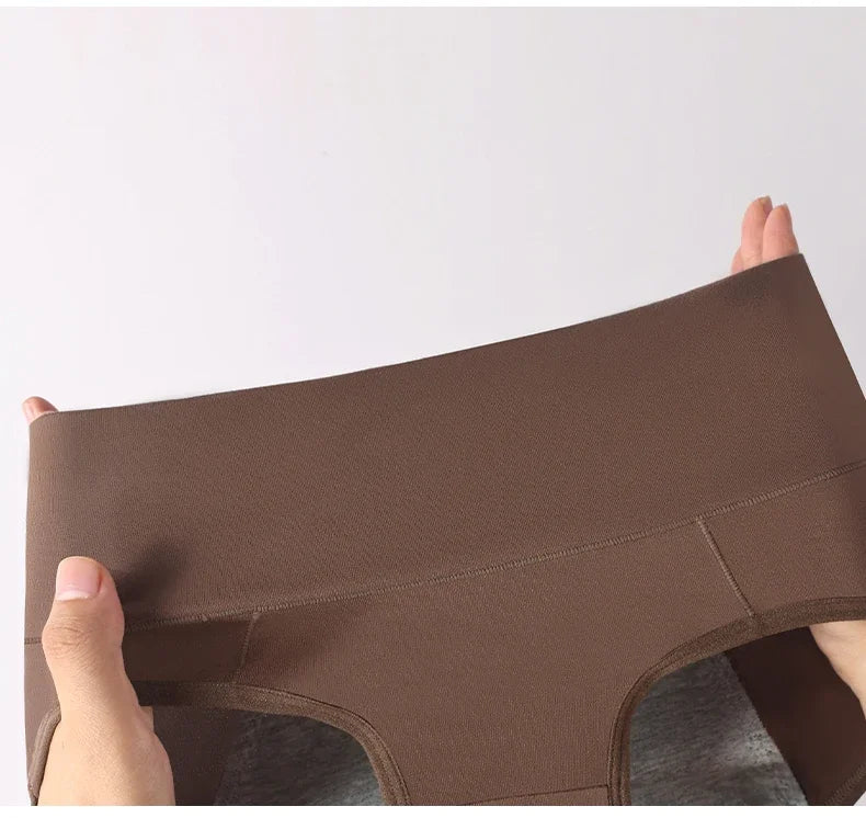 High Waist Period Underwear for Women | Cotton Leak Proof Panties | Anti-Overnight Flow | Plus Size M-4XL (Black/Beige).