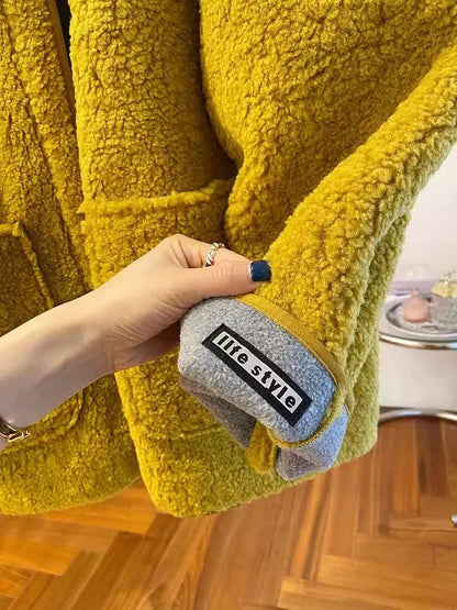 Hochwertige Lammwolljacke für Damen, lockerer warmer Samtmantel, 2025, neuer Frühling und Herbst, große Taschen, modische Oberbekleidung, M-3XL
