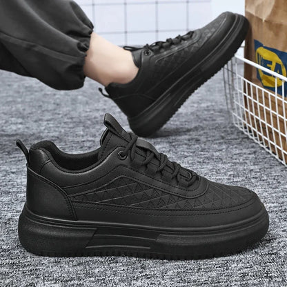 Fashion White Men Casual Sneakers Outdoor Platform Runing Shoes Breathable Mens Sport Shoes Light Walking Shoes Tennis Shoes.