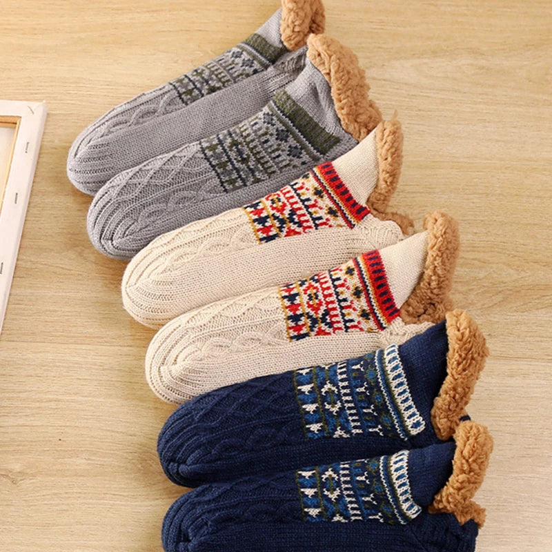 1 Pair Warm Winter Non-slip Floor Socks Women Men Snow Socks Sleep Carpet Socks Slippers Comfortable Soft Non-slip Yoga Socks.