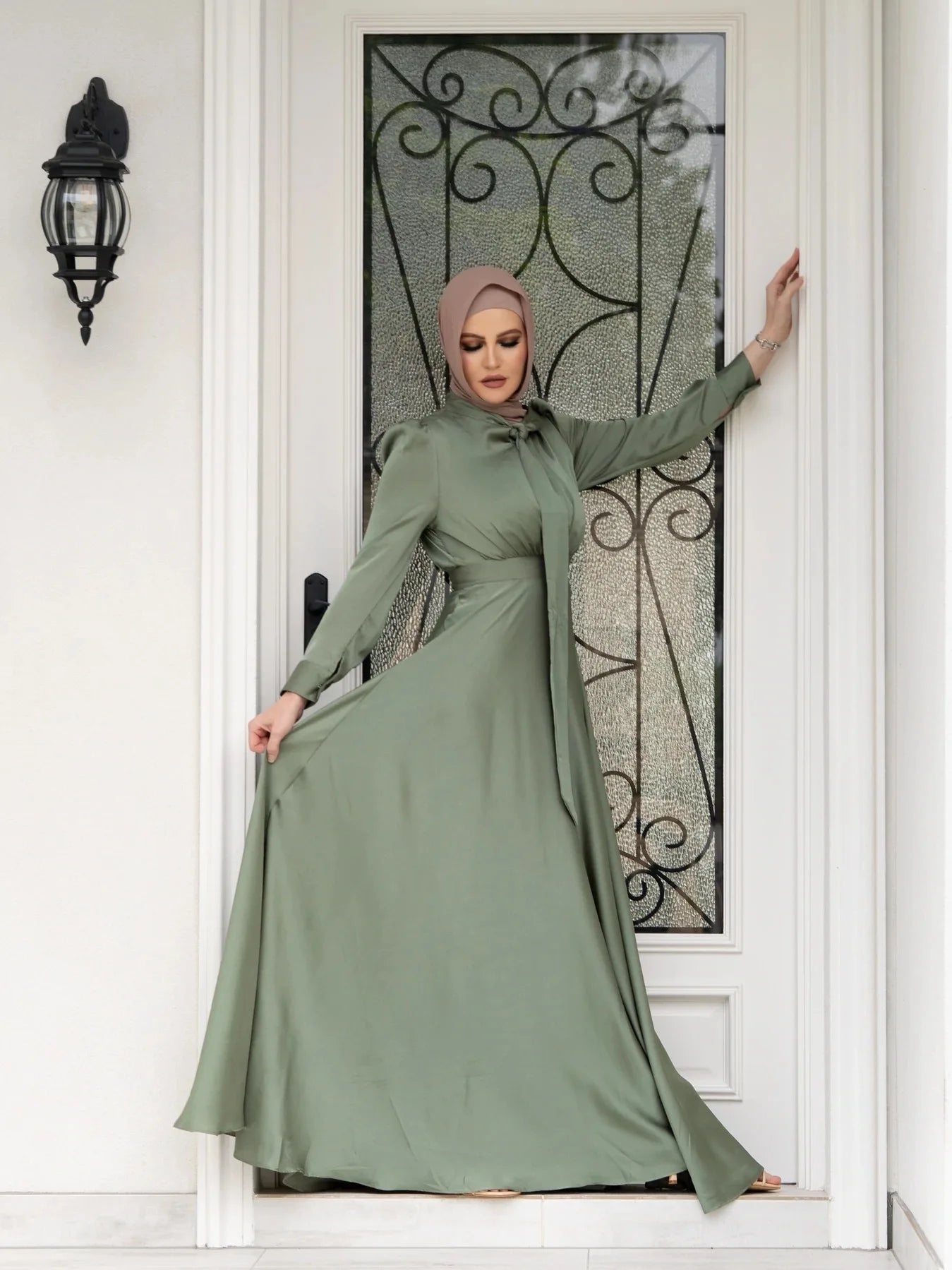 Elegant Satin Dress for Women Muslim Fashion Abaya Hijab Dubai Turkey Evening Dresses Arabic Kaftan Robe Female Islamic Clothing.