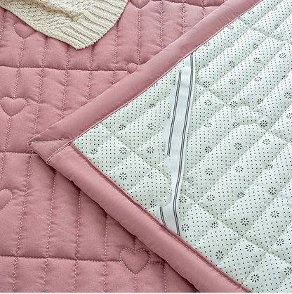 Washed cotton quilted thicken mattress pink romance heart sleeping mat 150cm bed sheet bed protection pad queen king size.