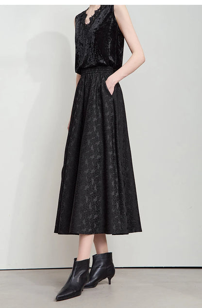 AMII 2025 Arrival Autumn Black A-line Women Skirt  Luxury Style Simple Elegant Elastic Waistband Offcial Lady Blouse 12523037.