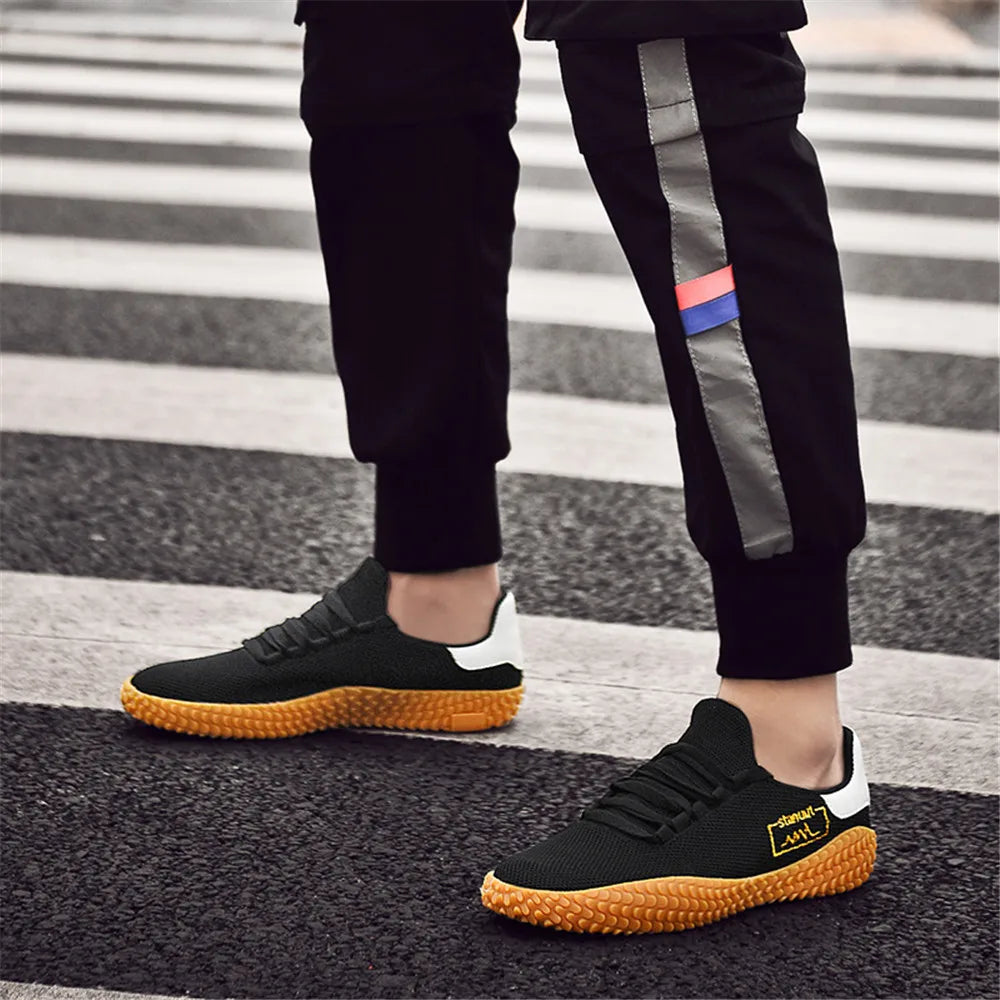 Men Running Sneakers Breathable Mesh Sport Shoes Flat Soft Man Shoes Fashion Training Jogging Footwear shoes for men.