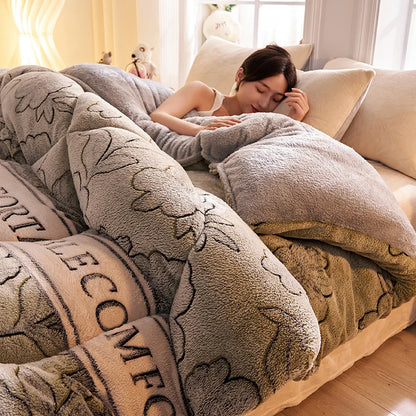 Lamb fleece  - et winter super warm quilt autumn spring bedding milk fleece comforter 5kg thickened dormitory single double.