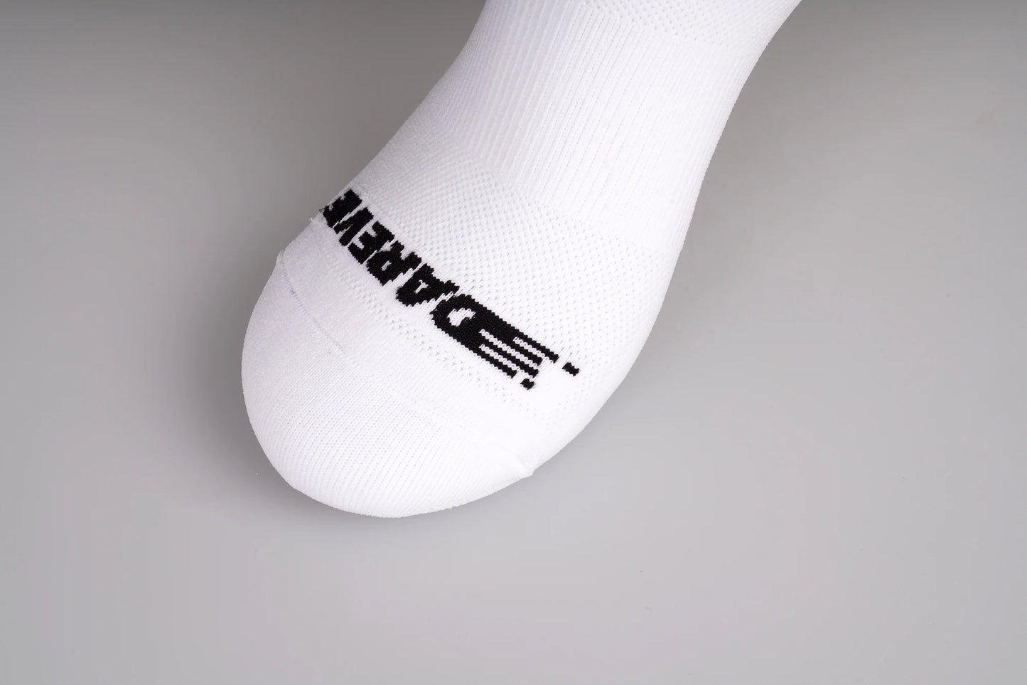 DAREVIE AERO Cycling Man Socks Pro Aerodynamics Socks Elastic Anti-Slip Men's Cycling Socks Outdoor Sports Bicycle Accessories.