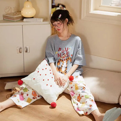 Sommer Pooh Bär Nachtwäsche frauen Lose Bequeme Cartoon Print Hause Kleidung Set Kurzarm Nachthemd Mickey Pyjama Set