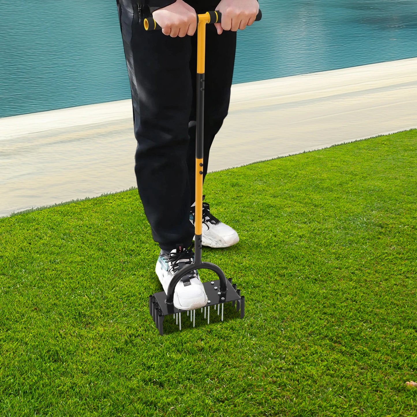 2-in-1-Rasenbelüftungswerkzeug, manuelles Rasenbelüfterwerkzeug mit 16 Spikes und 8 Entkern für Gartengras, loser Boden, verhindert Verdichtung