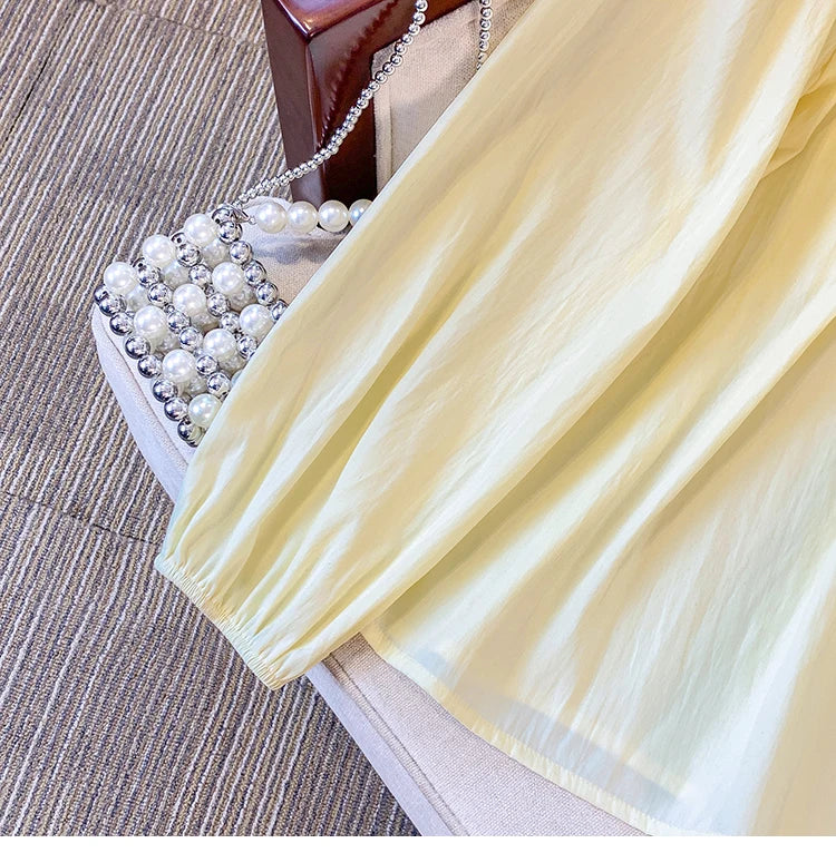 2025 French Large Size Long Sleeve O-neck Solid Color Loose Ruffle Shirt Ladies Spring Autumn Plus Size Blouses for Women.