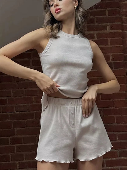 Lässiges, solides, geripptes Strick-Lounge-Set für Damen, ärmelloses Tank-Top und Shorts mit Salatsaum, zweiteiliges Sommer-Pyjama-Outfit, Homewear.