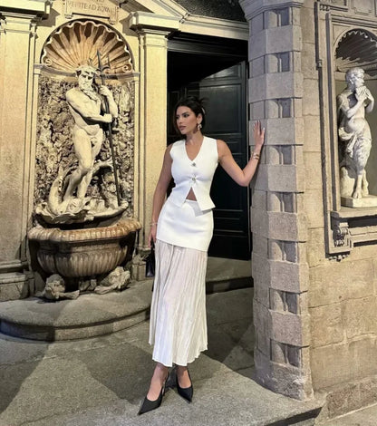 ETJ 2025 spring new  women's elegant fashion same color splicing small pleated hem high waist knit skirt.