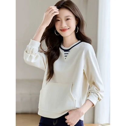 Apricot Round Neck Patch Long Sleeve Sweatshirt Women Loose Comfort Casual Design Fashion Top.