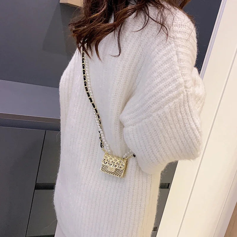 Mini Metal Shoulder Bags for Women Pearl Chain Crossbody Bag Designer Clothing Accessories Satchel Female Decorative Box Handbag.