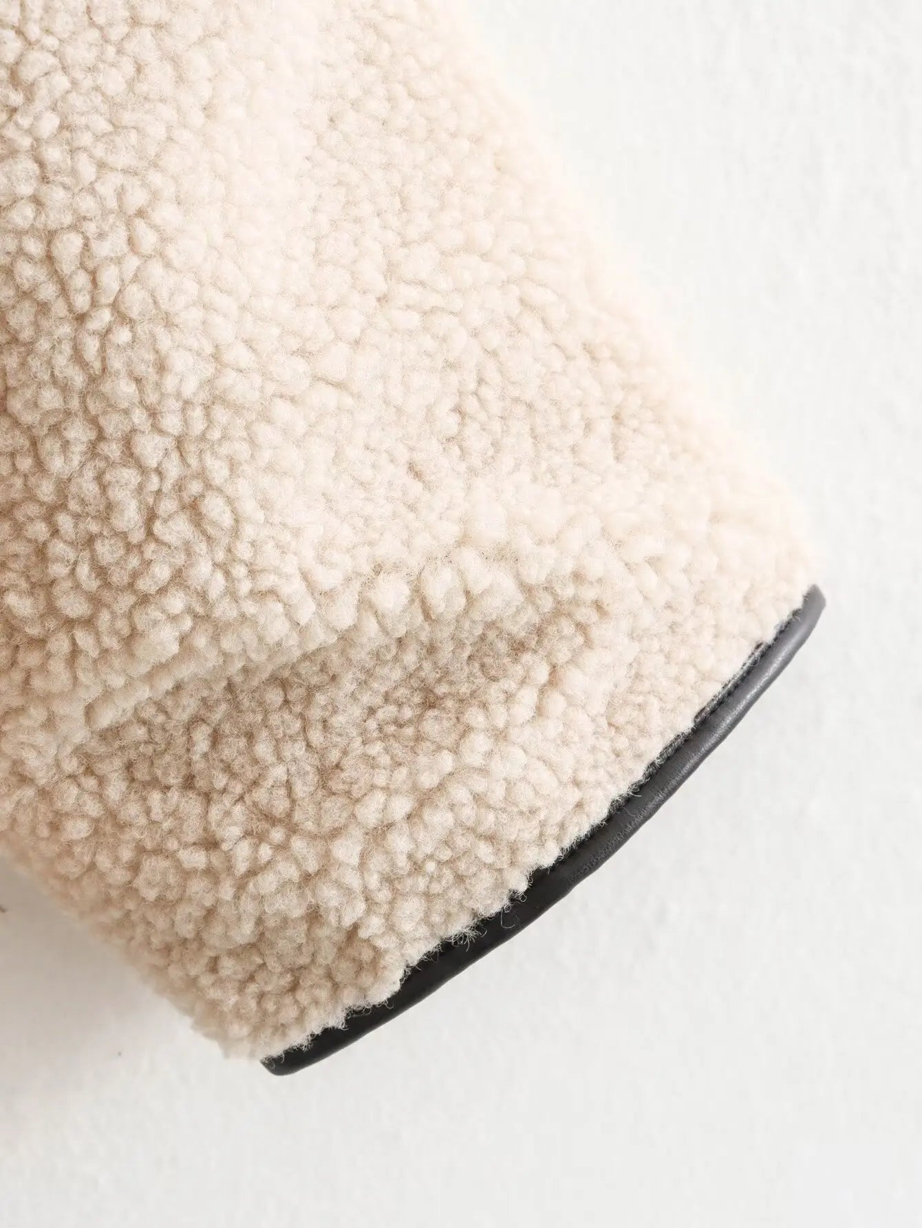 Women's Faux Wool Warm Loose Jacket Coat Retro Round Neck Single Breasted Double Pocket Casual Overcoat Winter Female Chic Coat