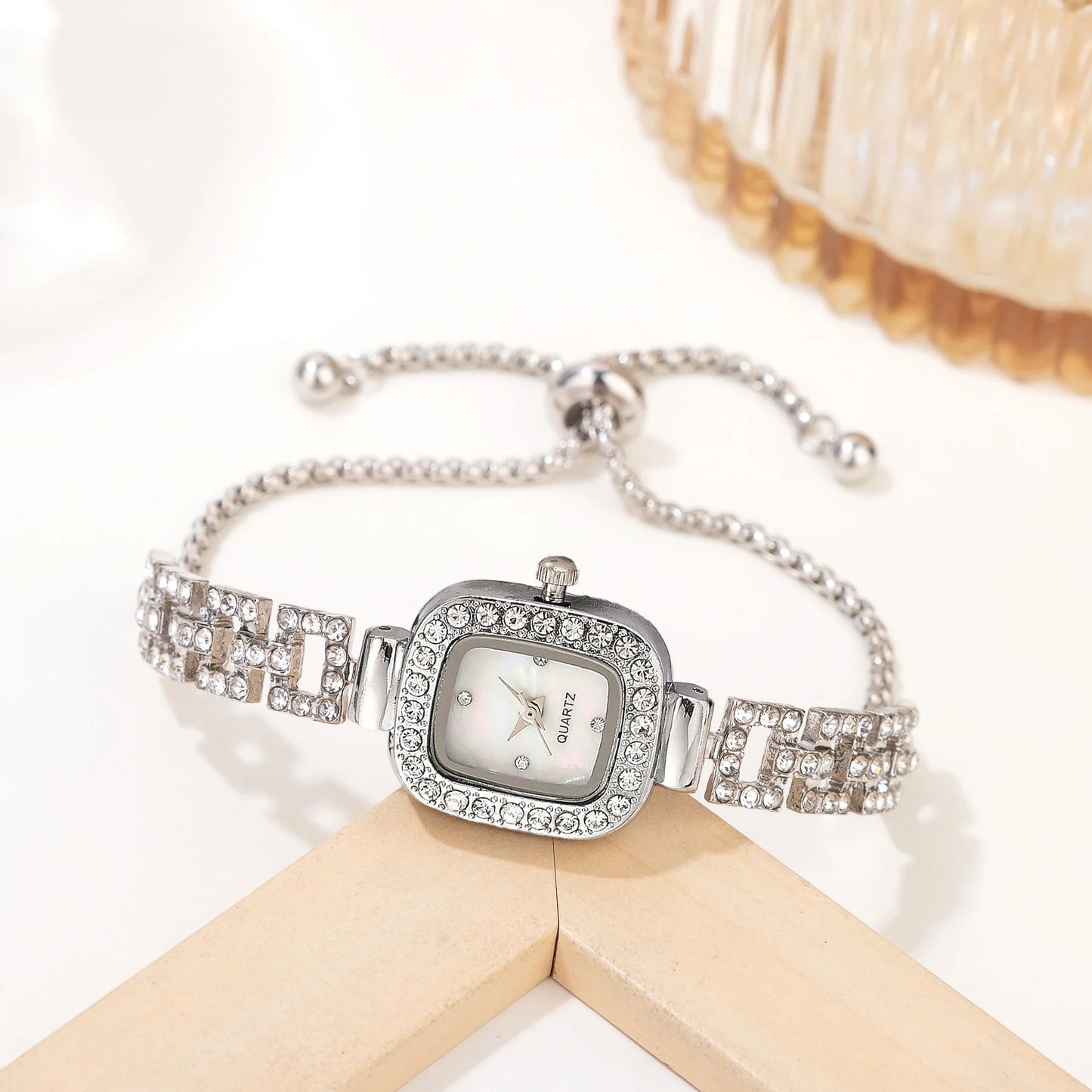 Elegant Quartz Wristwatches Luxury Bracelet Women's Watches Diamond Crystal Watch Часы Relogios Feminino Relojes Para Mujer.