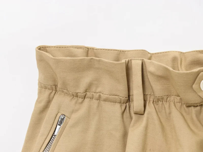 ETJ's Spring 2025 new women's ZW series, elegant and romantic style, high-waisted casual shorts with a ball cut.