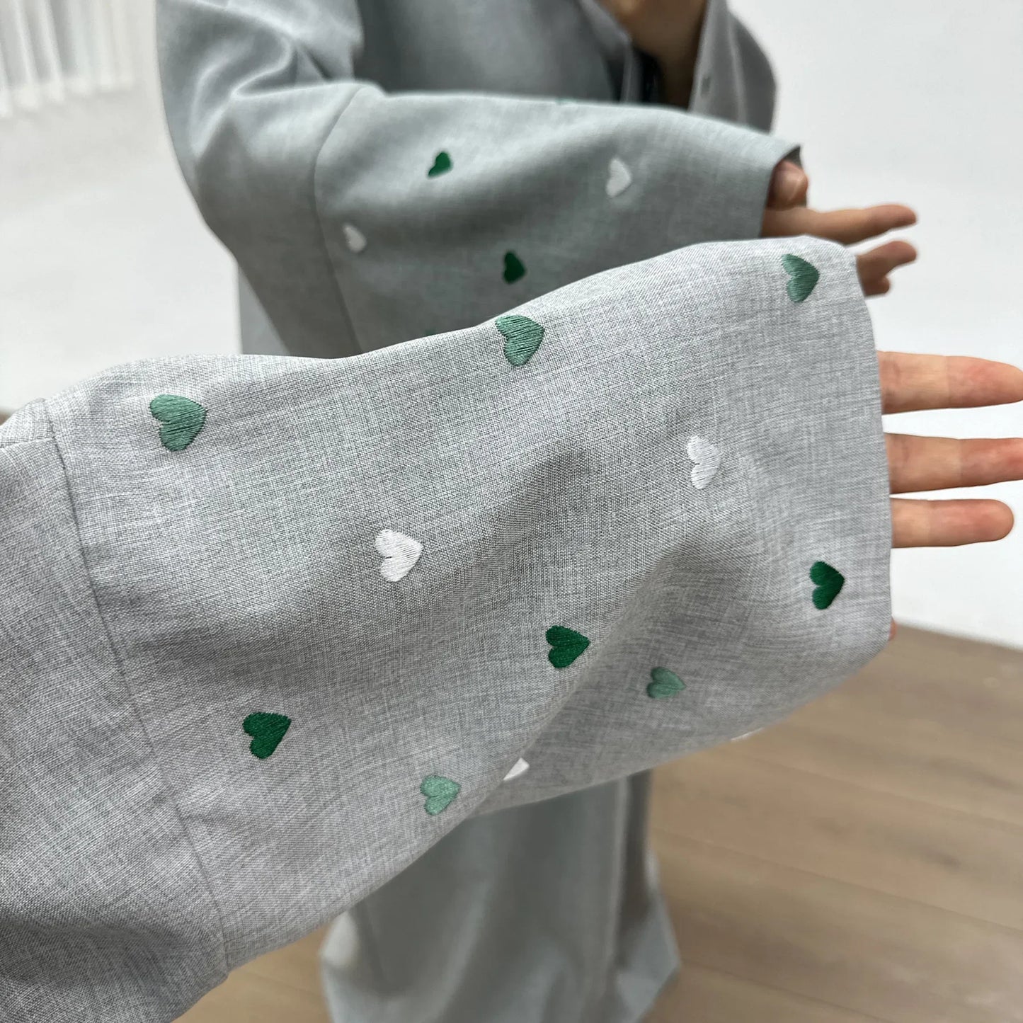 2025 Ramadan Eid Open Butterfly Moon Heart Modest Kimono Abaya Dubai Turkey Muslim Dress Abayas for Women Kaftan Kebaya Caftan.